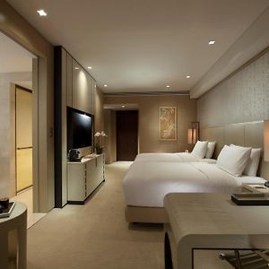 Executive Twin Room Executive Lounge Access
